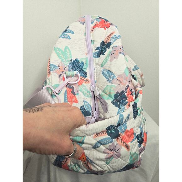 Vera Bradley NWT Ultralight Grand Traveler Bag Tropical Floral white blue coral - Picture 8 of 14